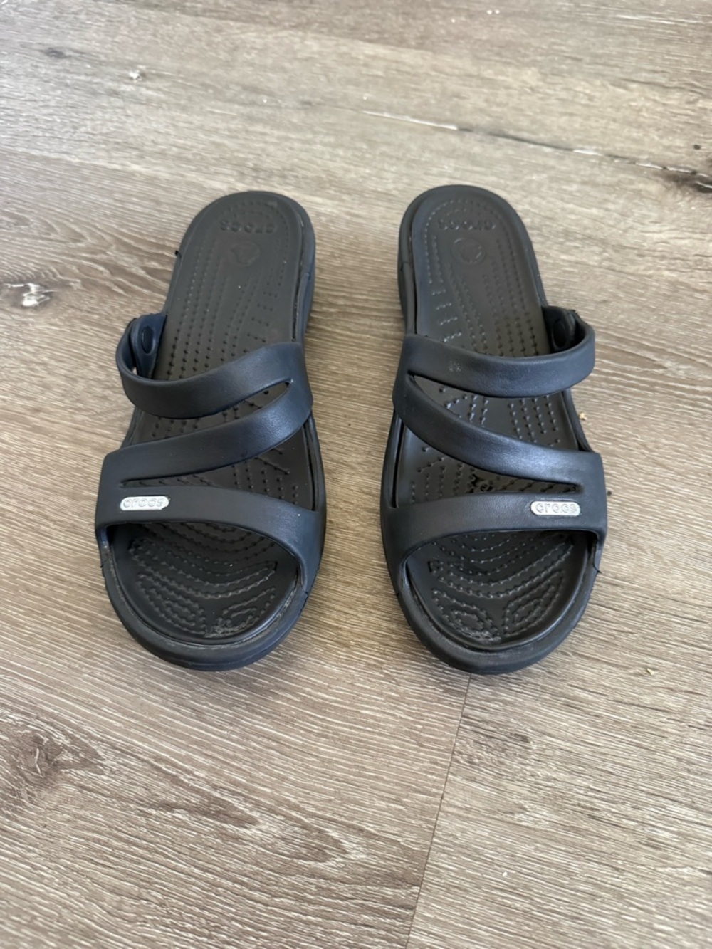 Crocs Patricia Wedge Sandals Womens Sz 6 Black Slip On Comfort Slides